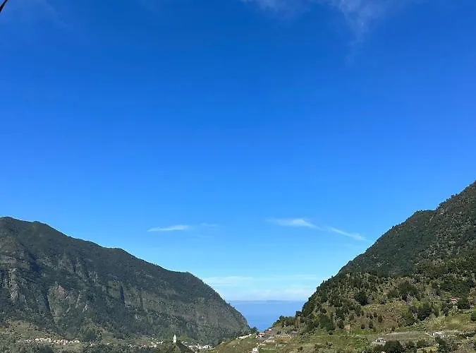 The Passion Fruit House * São Vicente