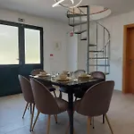 The Passion Fruit House * São Vicente