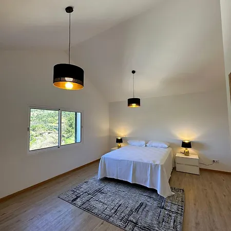 The Passion Fruit House בית נופש *