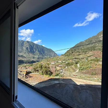 The Passion Fruit House * São Vicente