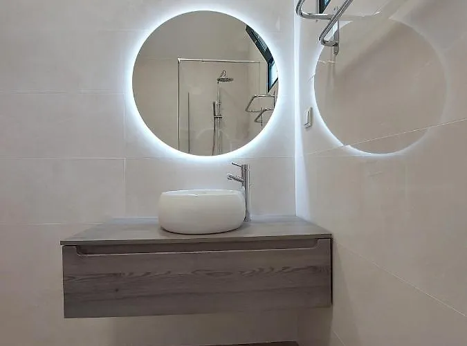 The Passion Fruit House Сан-Висенти